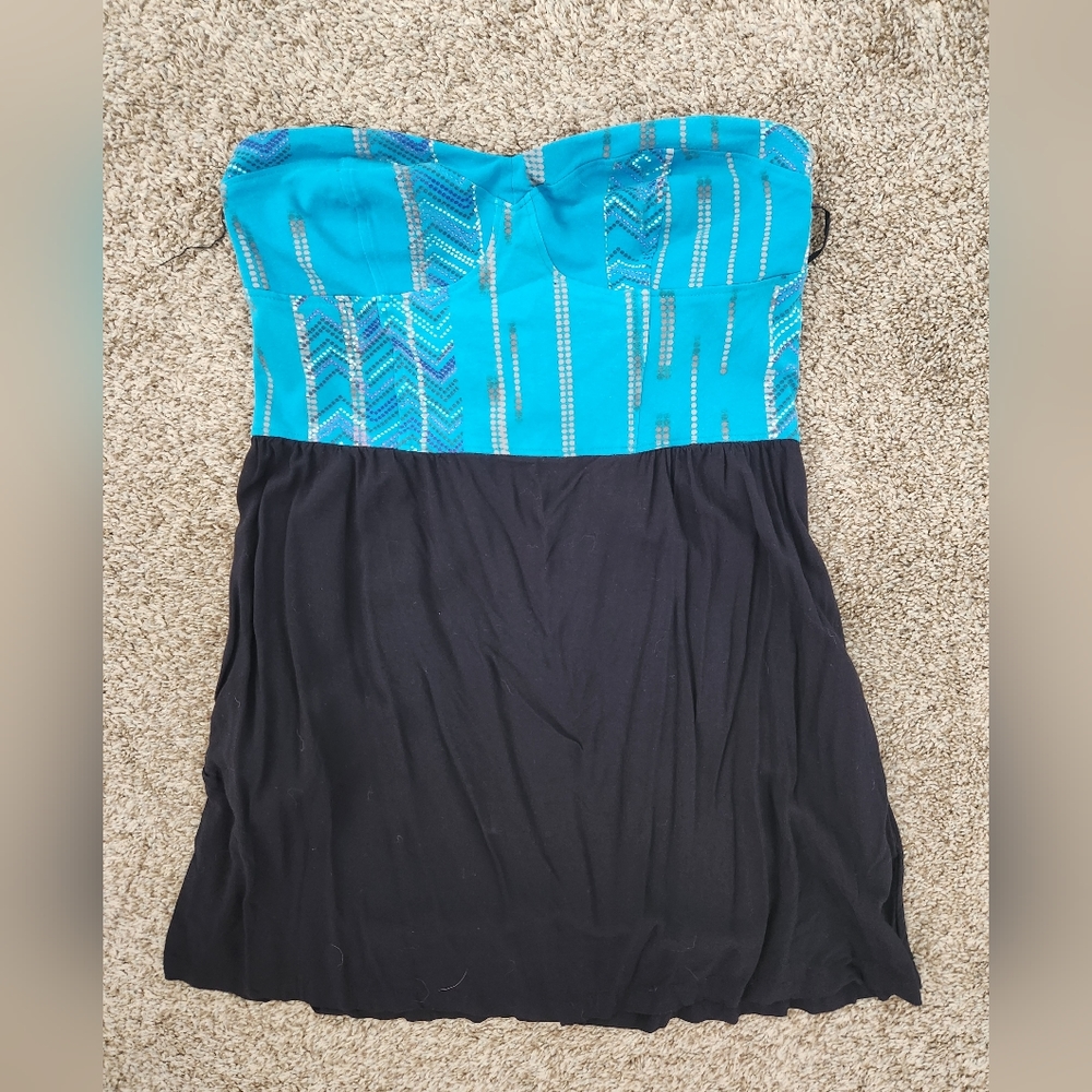 Strapless dress